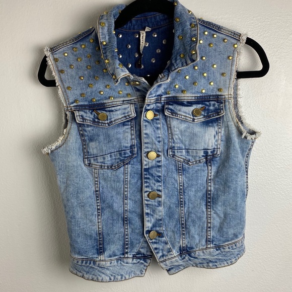 Vintage y2K Romeo & Juliet Couture Gold Studded Denim Vest - Picture 1 of 6